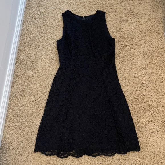 Ann Taylor Dresses & Skirts - Beautiful Ann Taylor 2P Black Lace Dress